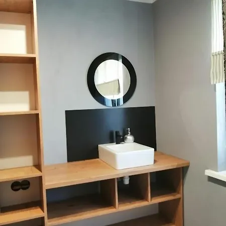 Apartament Leo I Eli Appartement